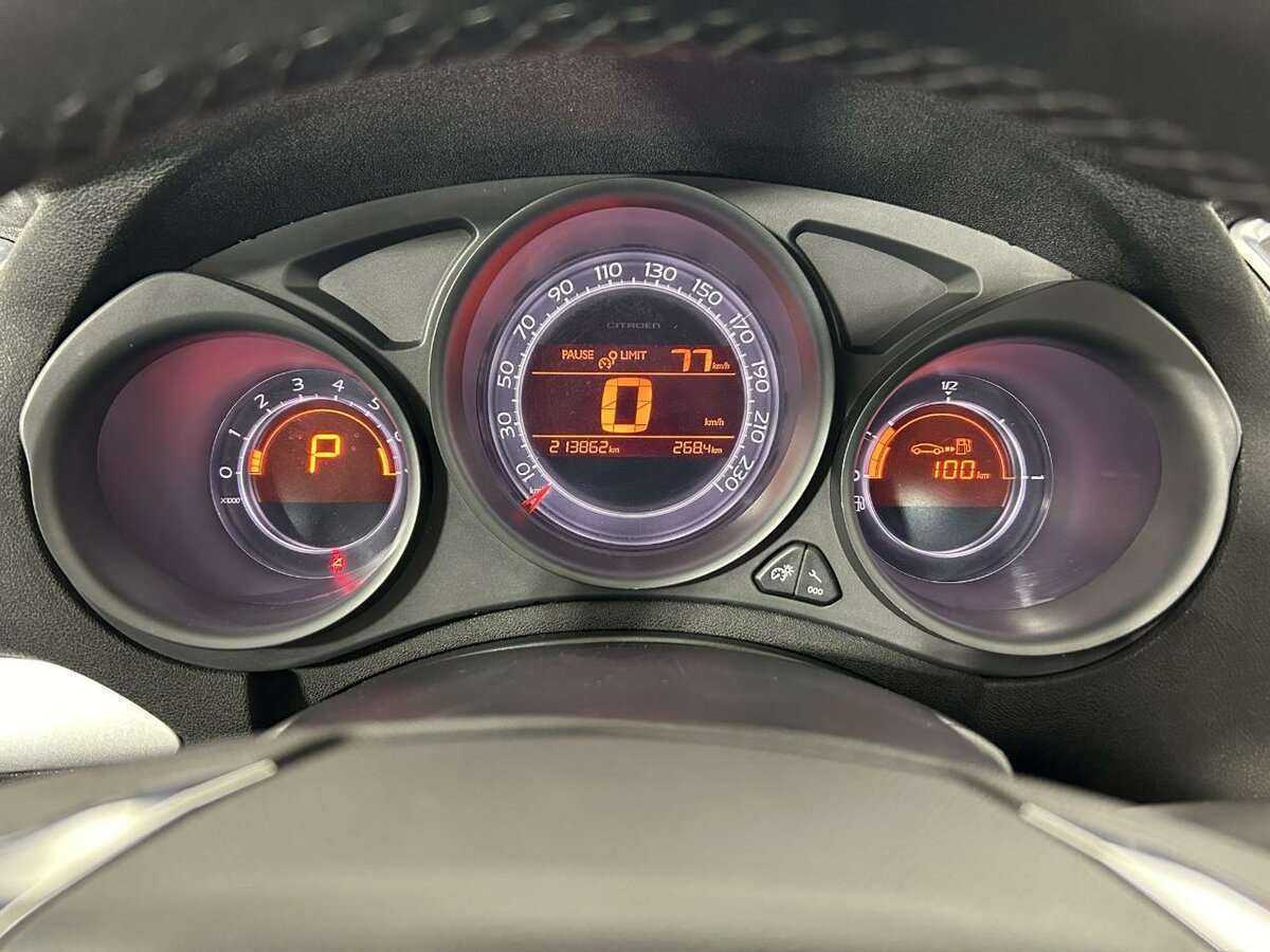 Citroen C4 с пробегом — 2013 год. Фото: #9