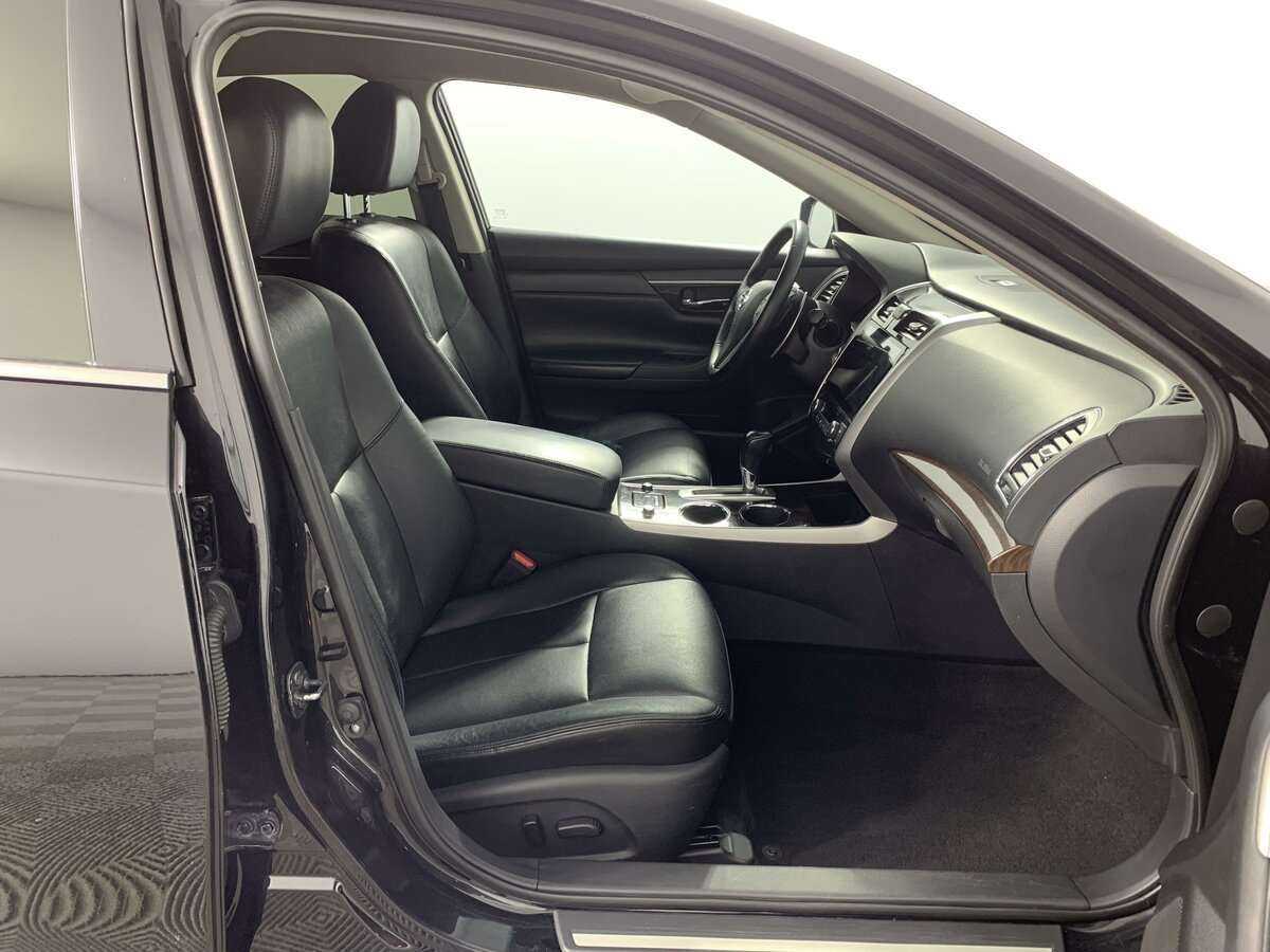 Nissan Teana с пробегом — 2015 год. Фото: #17