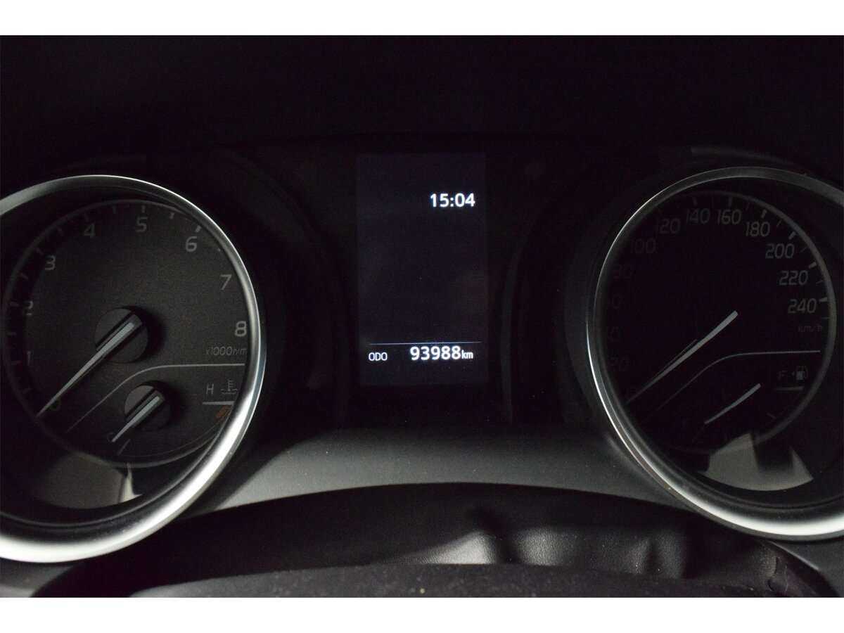 Toyota Camry с пробегом — 2021 год. Фото: #10