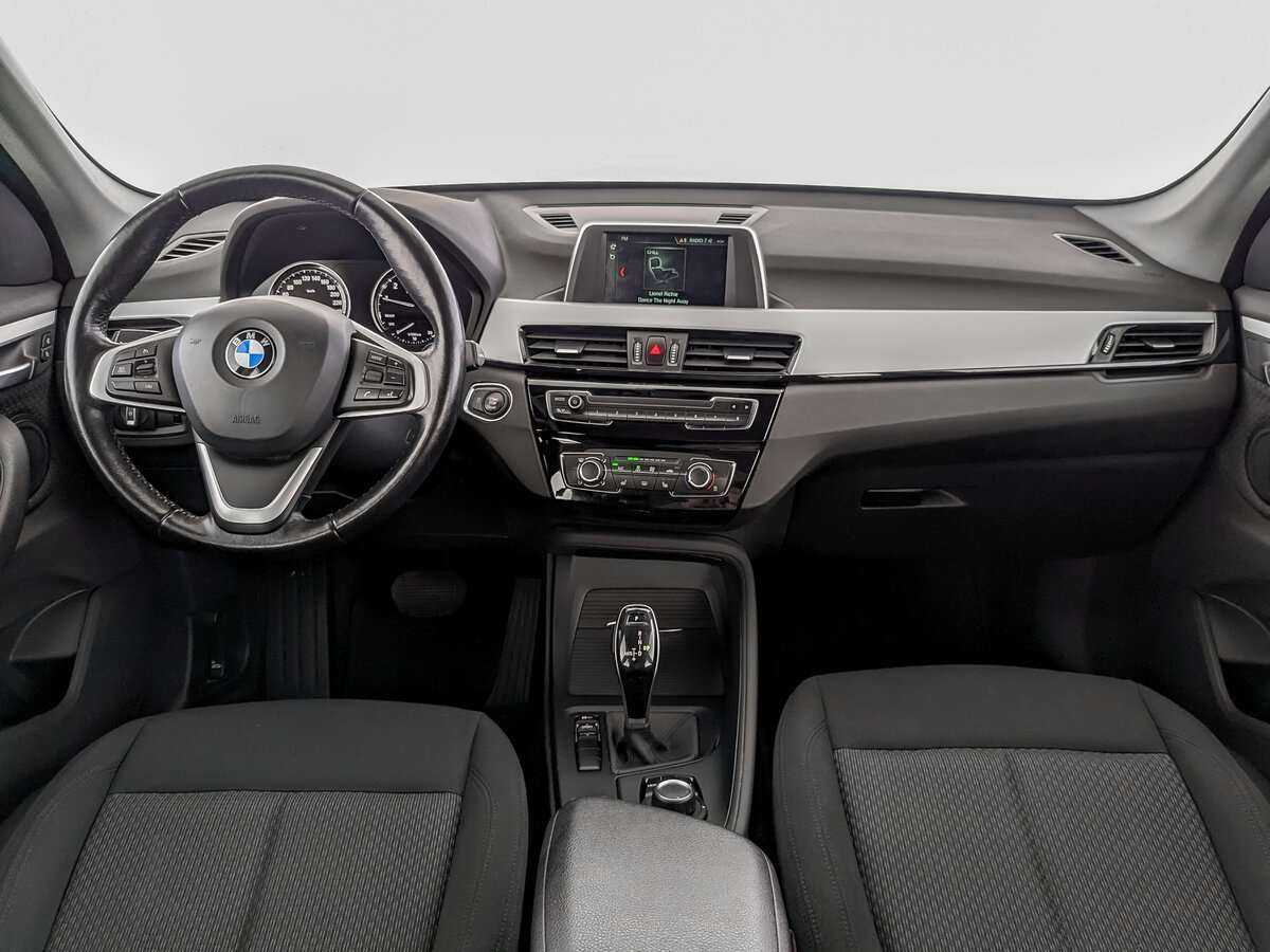 BMW X1 с пробегом — 2019 год. Фото: #11