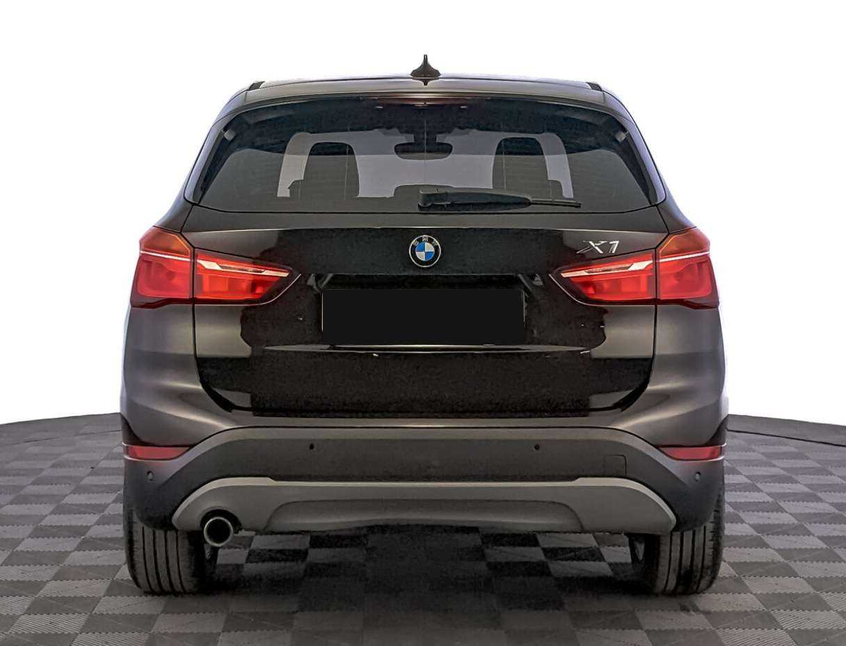 BMW X1 с пробегом — 2017 год. Фото: #5