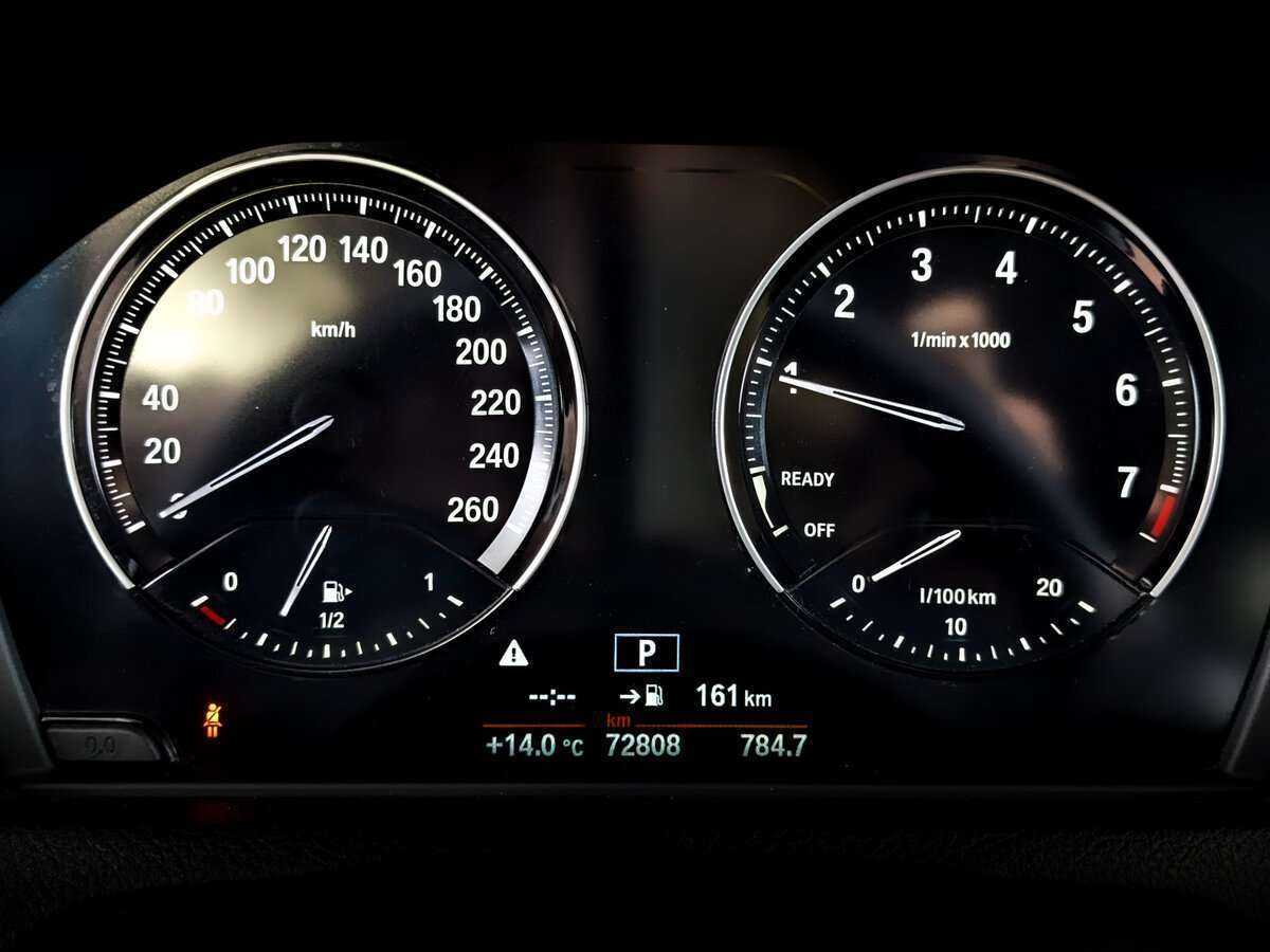 BMW 1 серии с пробегом — 2017 год. Фото: #10