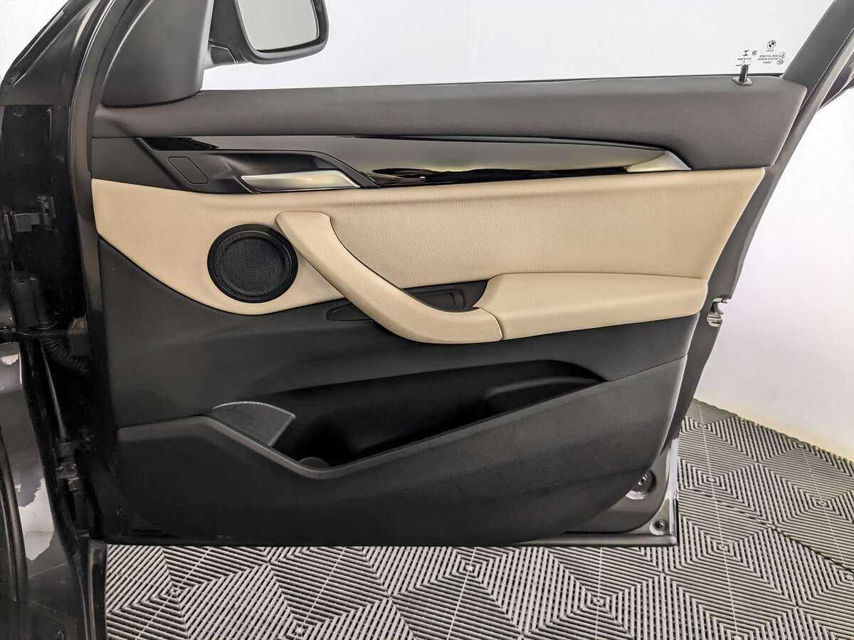 BMW X1 с пробегом — 2021 год. Фото: #19