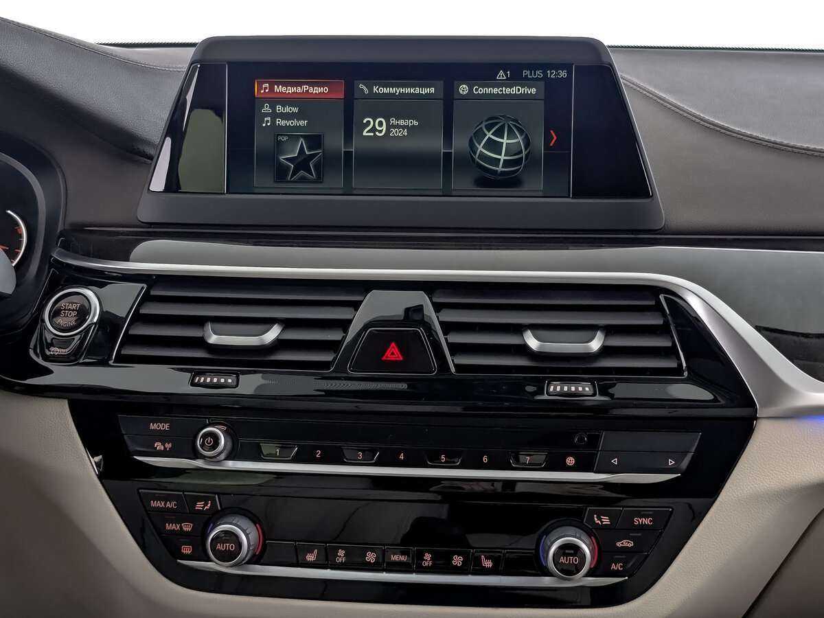 BMW 5 серии с пробегом — 2017 год. Фото: #12