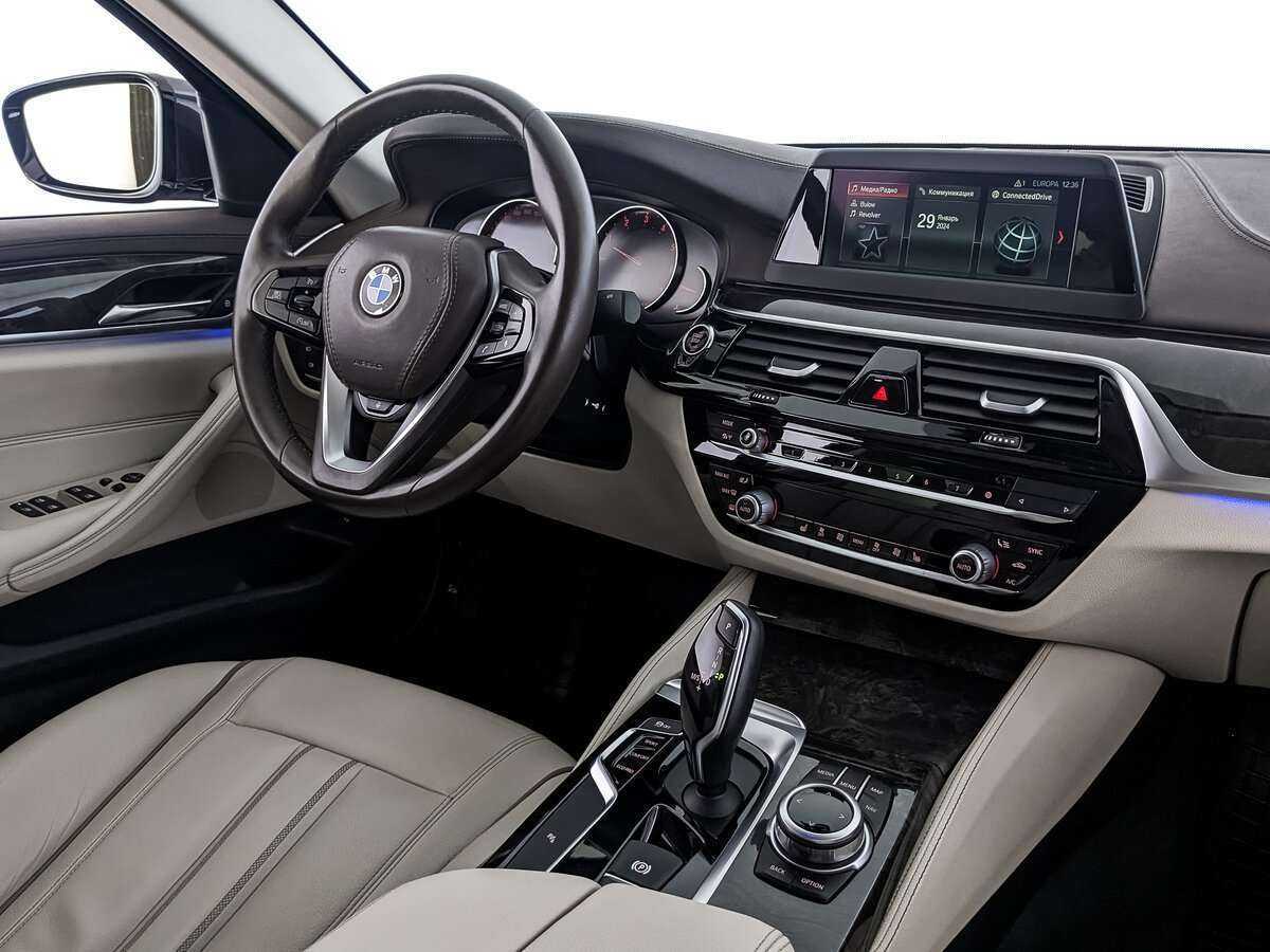 BMW 5 серии с пробегом — 2017 год. Фото: #23