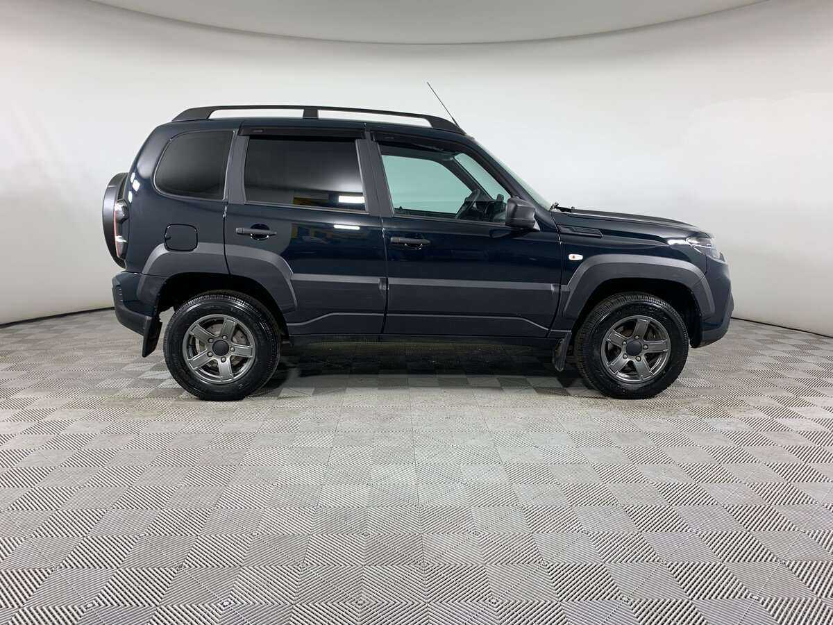 Lada (ВАЗ) Niva с пробегом — 2023 год. Фото: #3