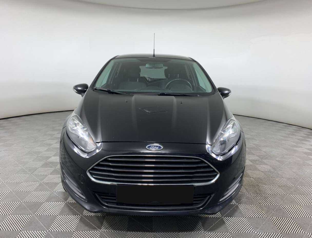 Ford Fiesta с пробегом — 2016 год. Фото: #1