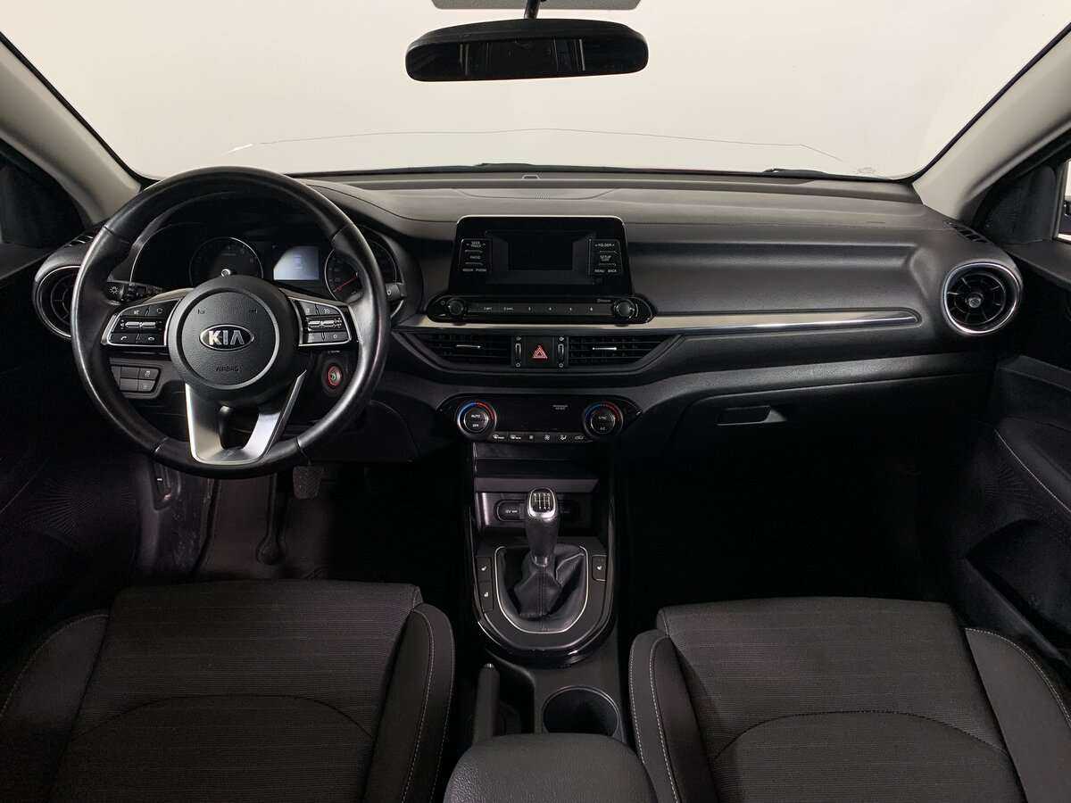 Kia Cerato с пробегом — 2019 год. Фото: #9