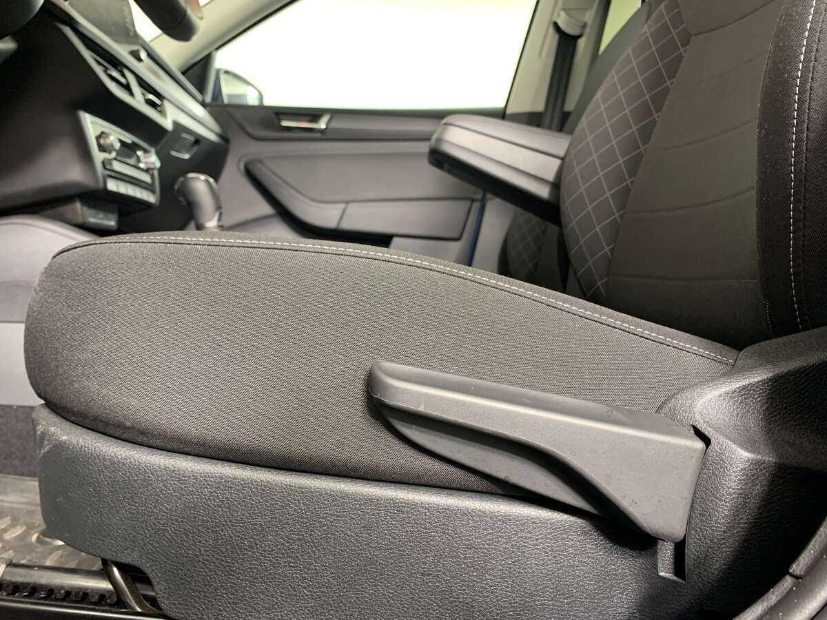 Skoda Rapid с пробегом — 2020 год. Фото: #13