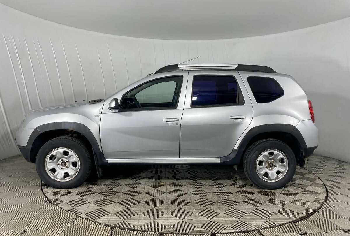 Renault Duster с пробегом — 2014 год. Фото: #7