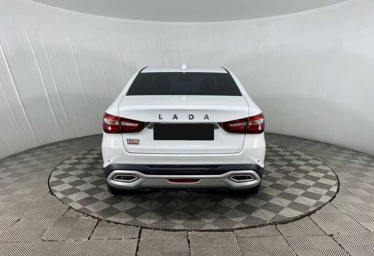 Lada (ВАЗ) Vesta с пробегом — 2023 год. Фото: #5
