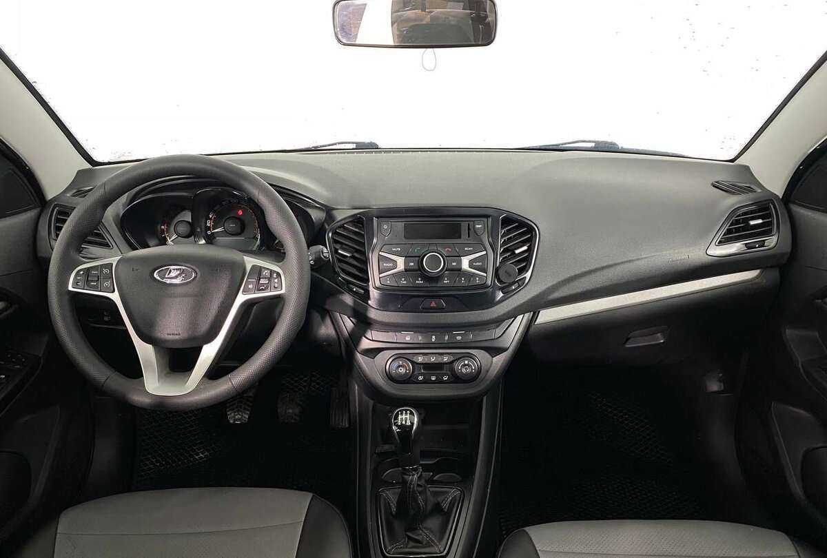 Lada (ВАЗ) Vesta с пробегом — 2019 год. Фото: #10