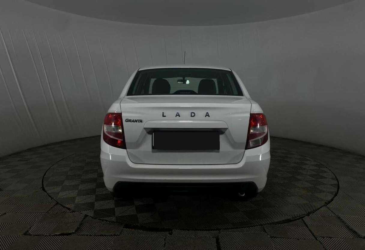Lada (ВАЗ) Granta с пробегом — 2019 год. Фото: #5