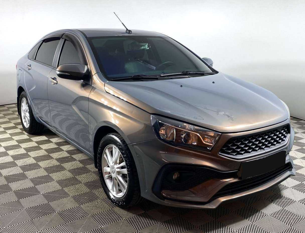 Lada (ВАЗ) Vesta с пробегом — 2017 год. Фото: #2