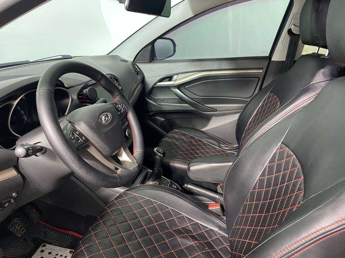 Lada (ВАЗ) Vesta с пробегом — 2017 год. Фото: #8