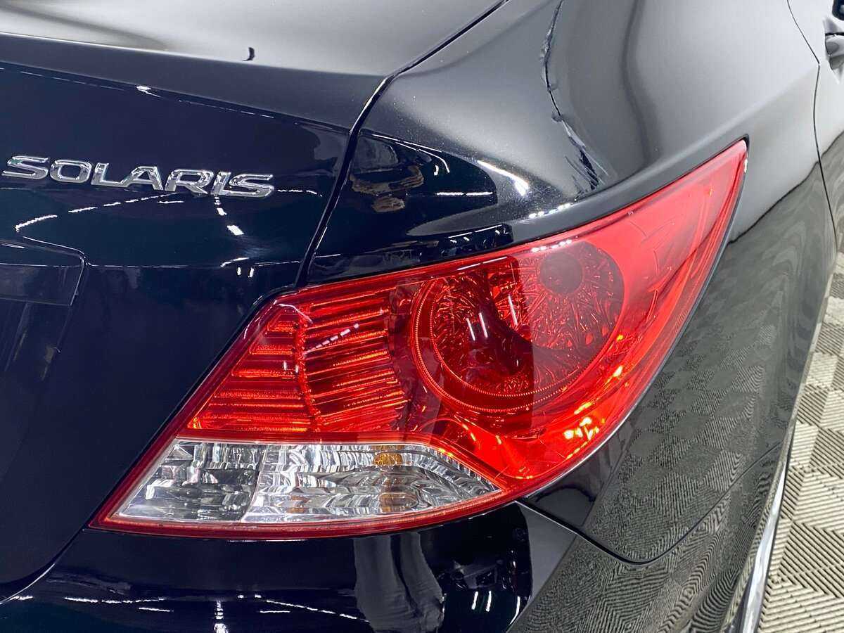 Hyundai Solaris с пробегом — 2013 год. Фото: #17