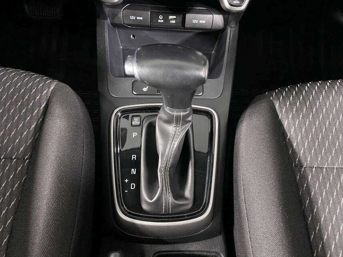 Kia Rio с пробегом — 2018 год. Фото: #11