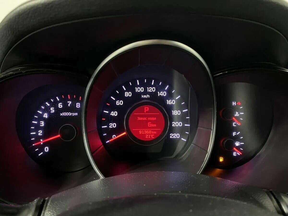 Kia Rio с пробегом — 2017 год. Фото: #12