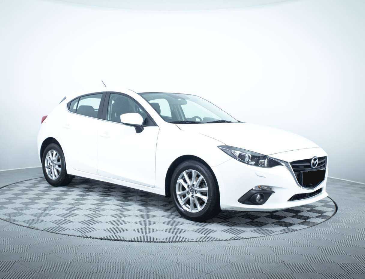 Mazda 3 с пробегом — 2014 год. Фото: #2