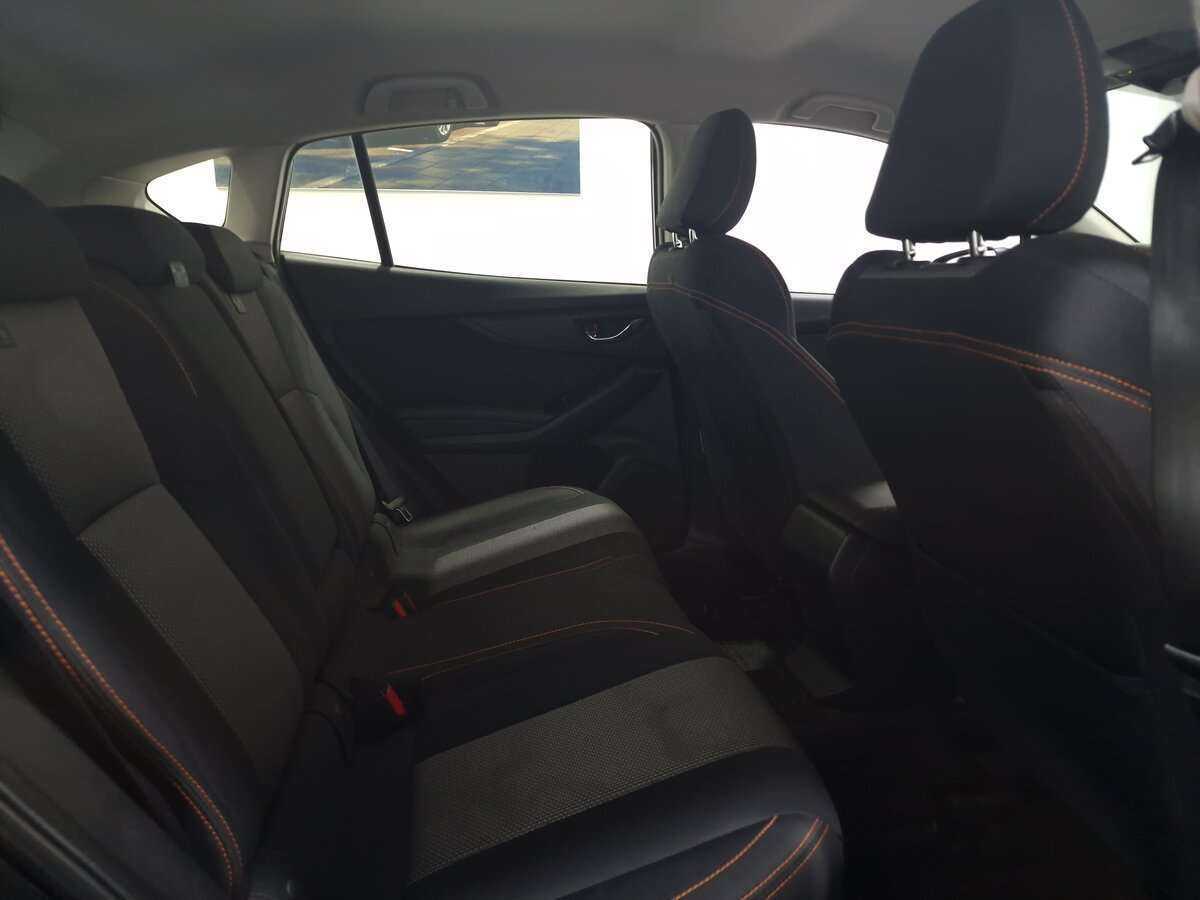 Subaru XV с пробегом — 2017 год. Фото: #3