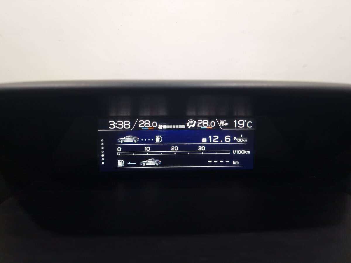 Subaru XV с пробегом — 2017 год. Фото: #8