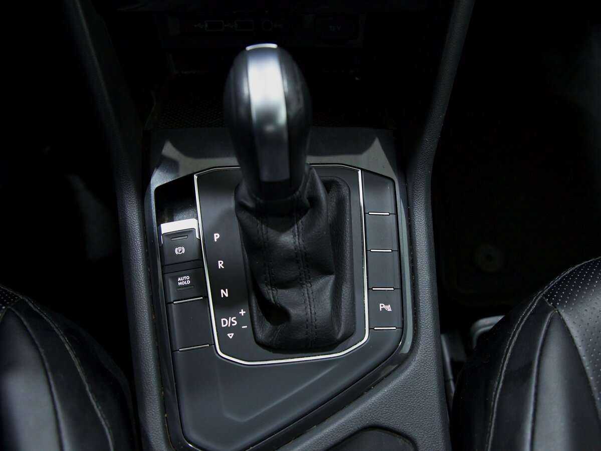 Volkswagen Tiguan с пробегом — 2020 год. Фото: #12