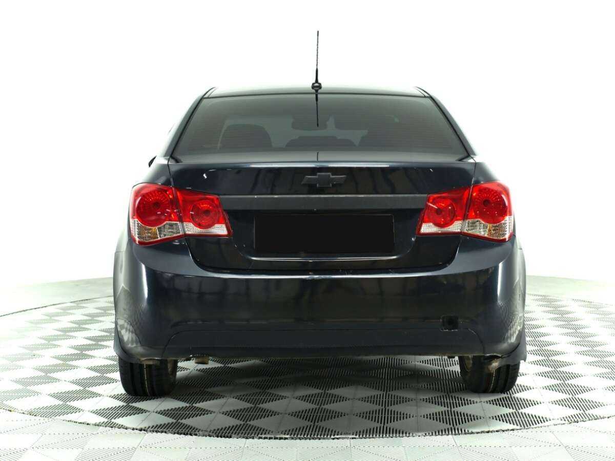 Chevrolet Cruze с пробегом — 2013 год. Фото: #5