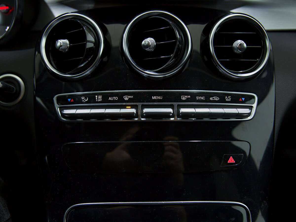 Mercedes-Benz C-Класс с пробегом — 2014 год. Фото: #11