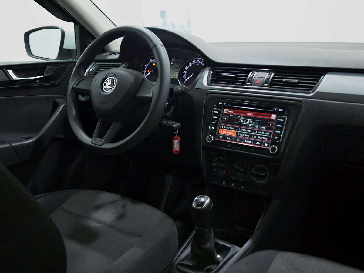 Skoda Rapid с пробегом — 2018 год. Фото: #5
