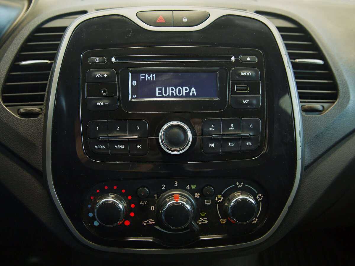 Renault Kaptur с пробегом — 2016 год. Фото: #5