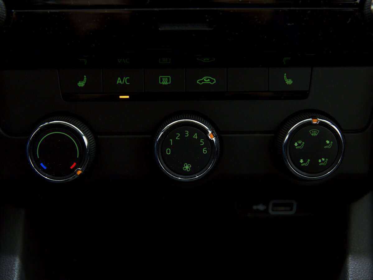 Skoda Octavia с пробегом — 2019 год. Фото: #7