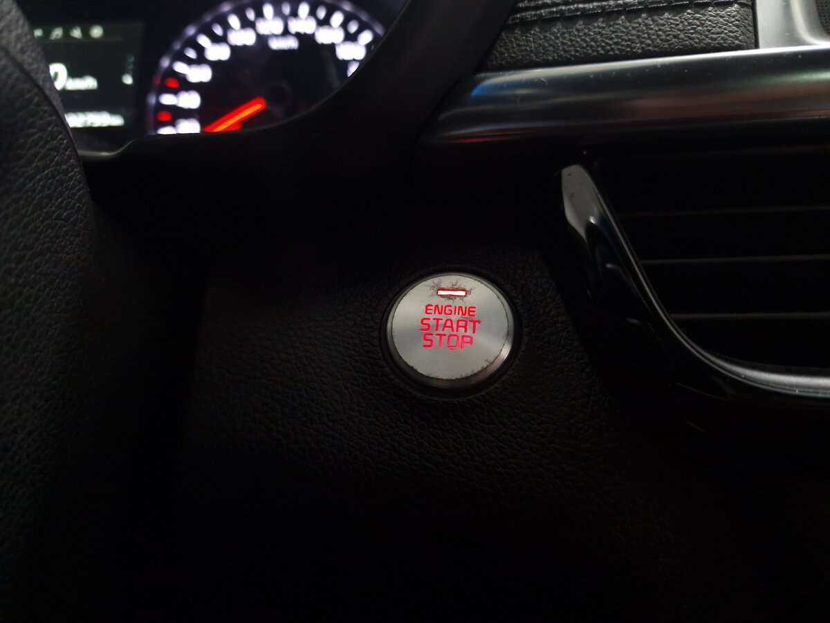 Kia Optima с пробегом — 2016 год. Фото: #11