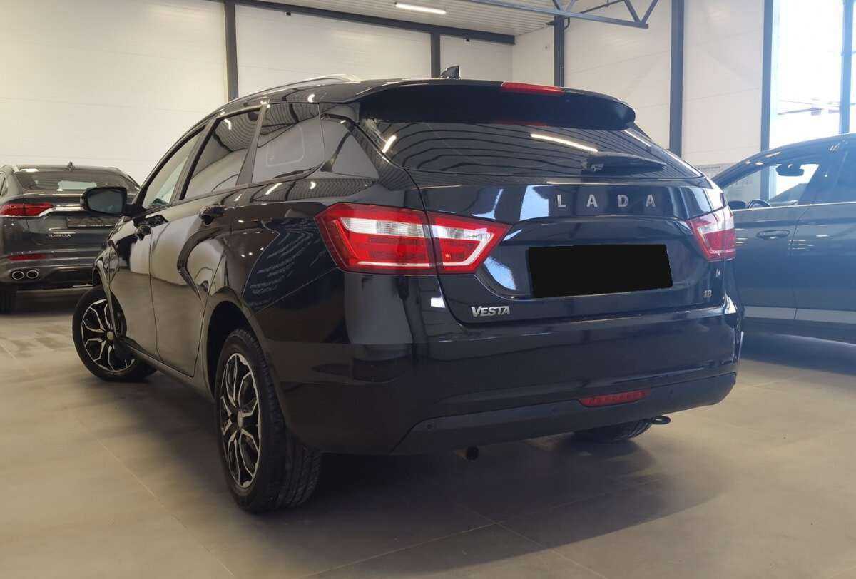 Lada (ВАЗ) Vesta с пробегом — 2020 год. Фото: #1
