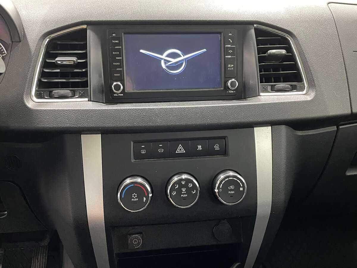 УАЗ Patriot с пробегом — 2018 год. Фото: #9