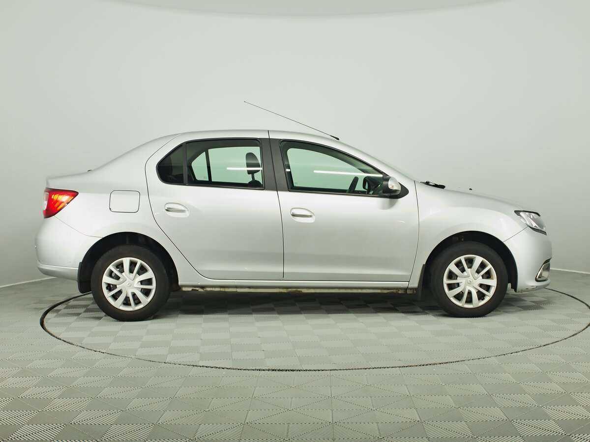 Renault Logan с пробегом — 2015 год. Фото: #7