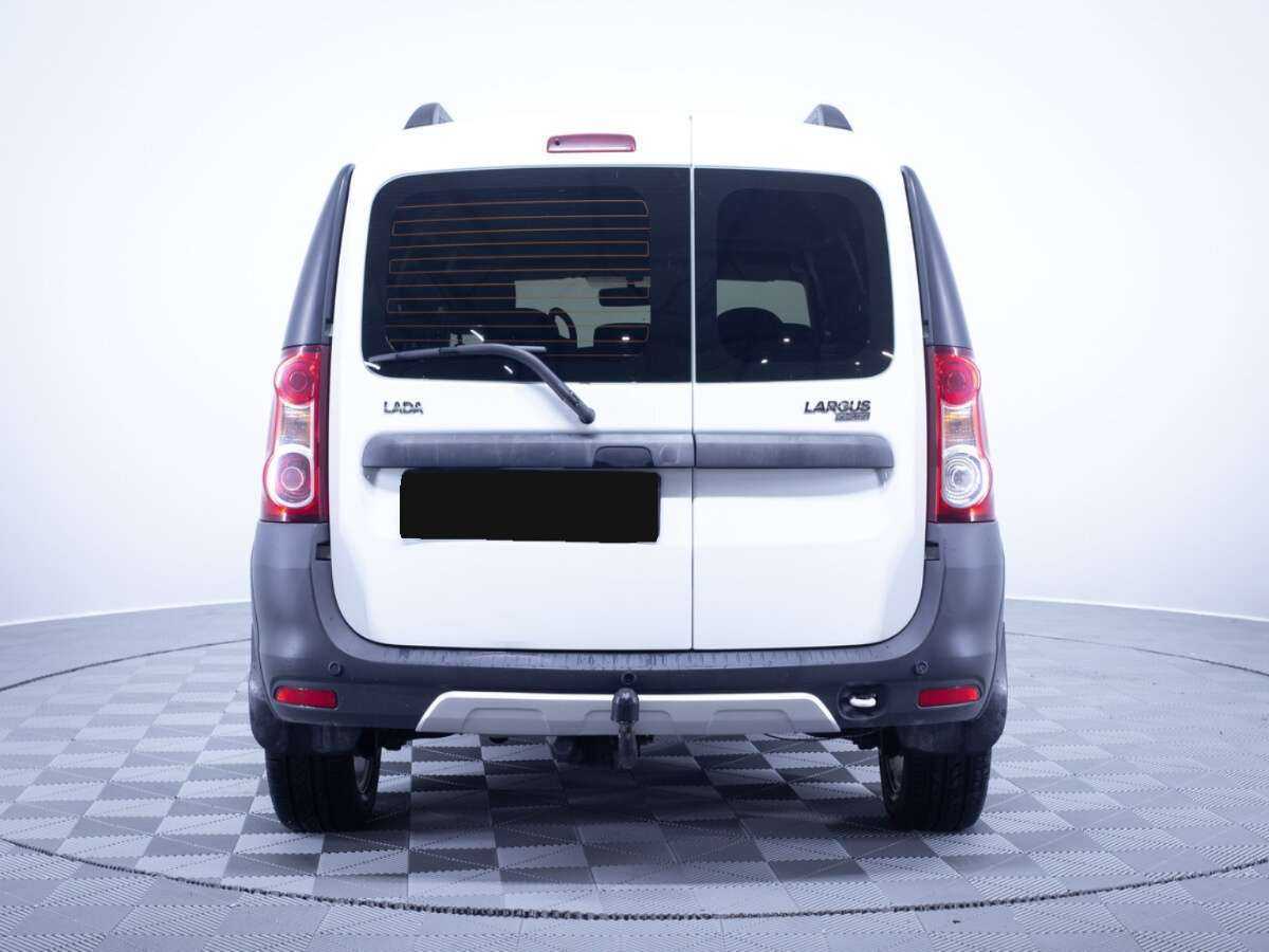 Lada (ВАЗ) Largus с пробегом — 2019 год. Фото: #5