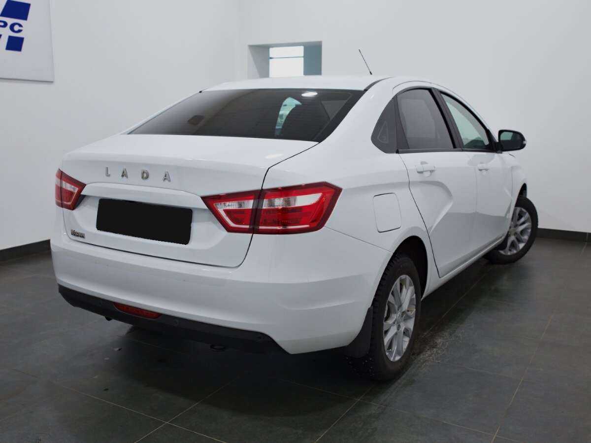 Lada (ВАЗ) Vesta с пробегом — 2022 год. Фото: #5