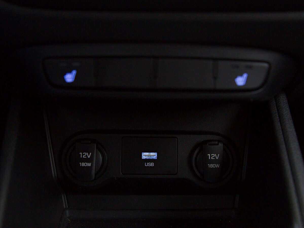 Hyundai Solaris с пробегом — 2020 год. Фото: #11