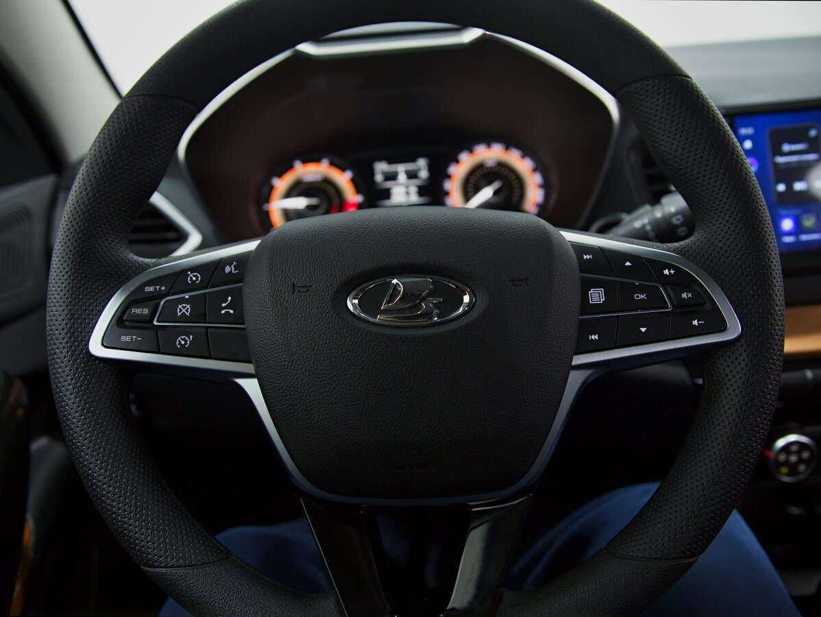 Lada (ВАЗ) Vesta с пробегом — 2023 год. Фото: #12