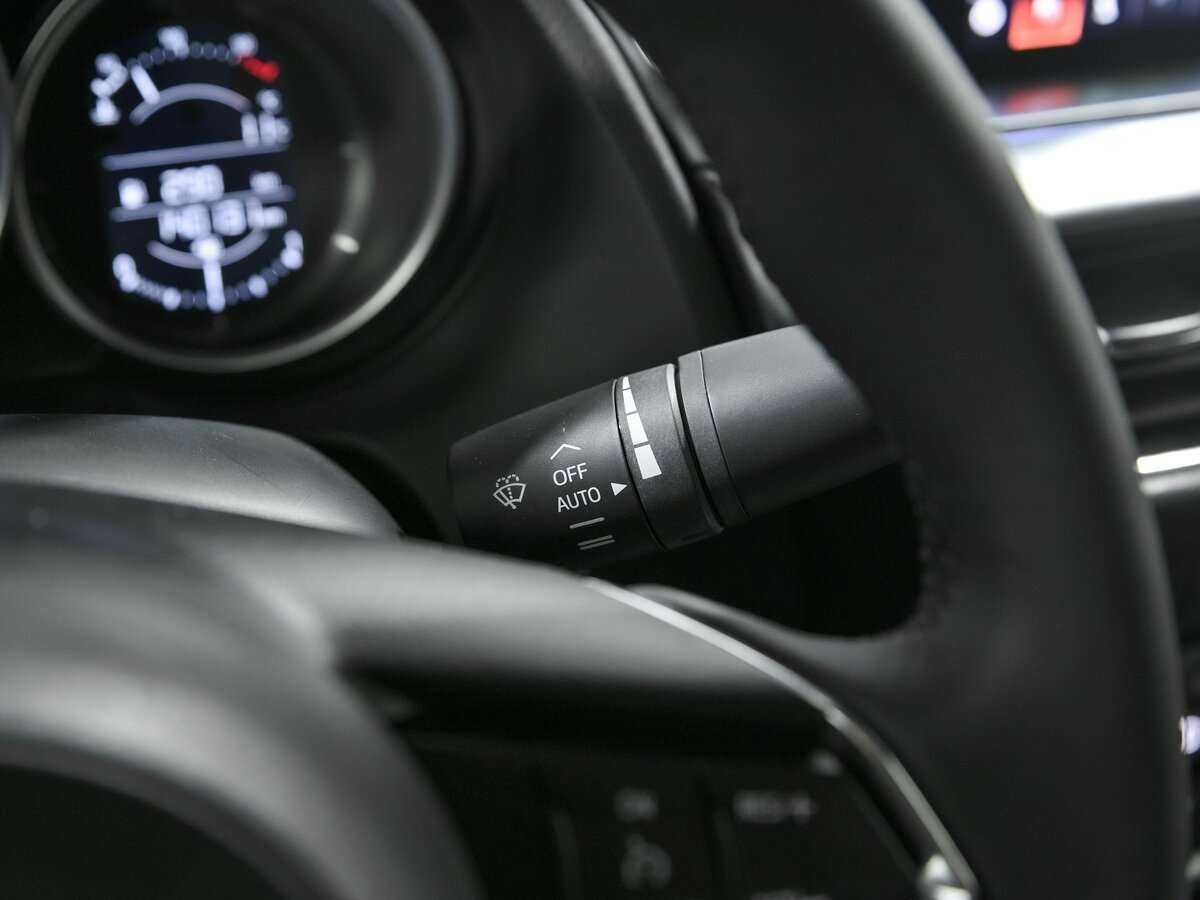 Mazda 6 с пробегом — 2017 год. Фото: #10