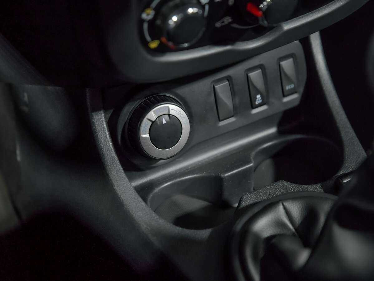 Renault Duster с пробегом — 2018 год. Фото: #9