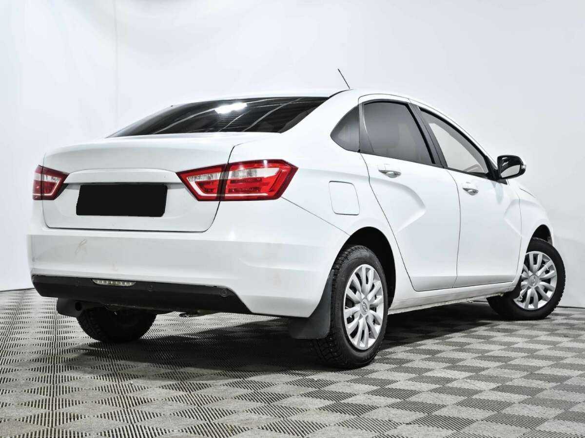 Lada (ВАЗ) Vesta с пробегом — 2019 год. Фото: #3