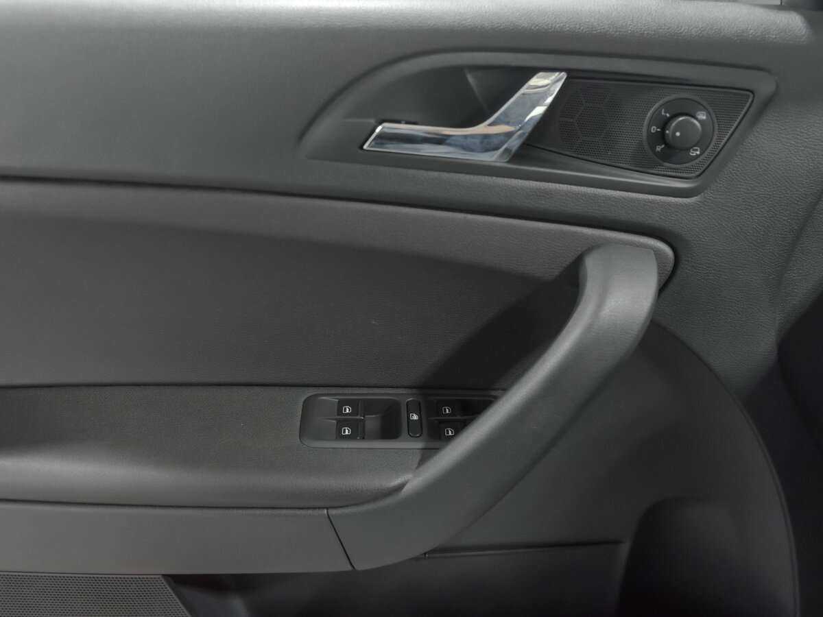 Skoda Yeti с пробегом — 2014 год. Фото: #11