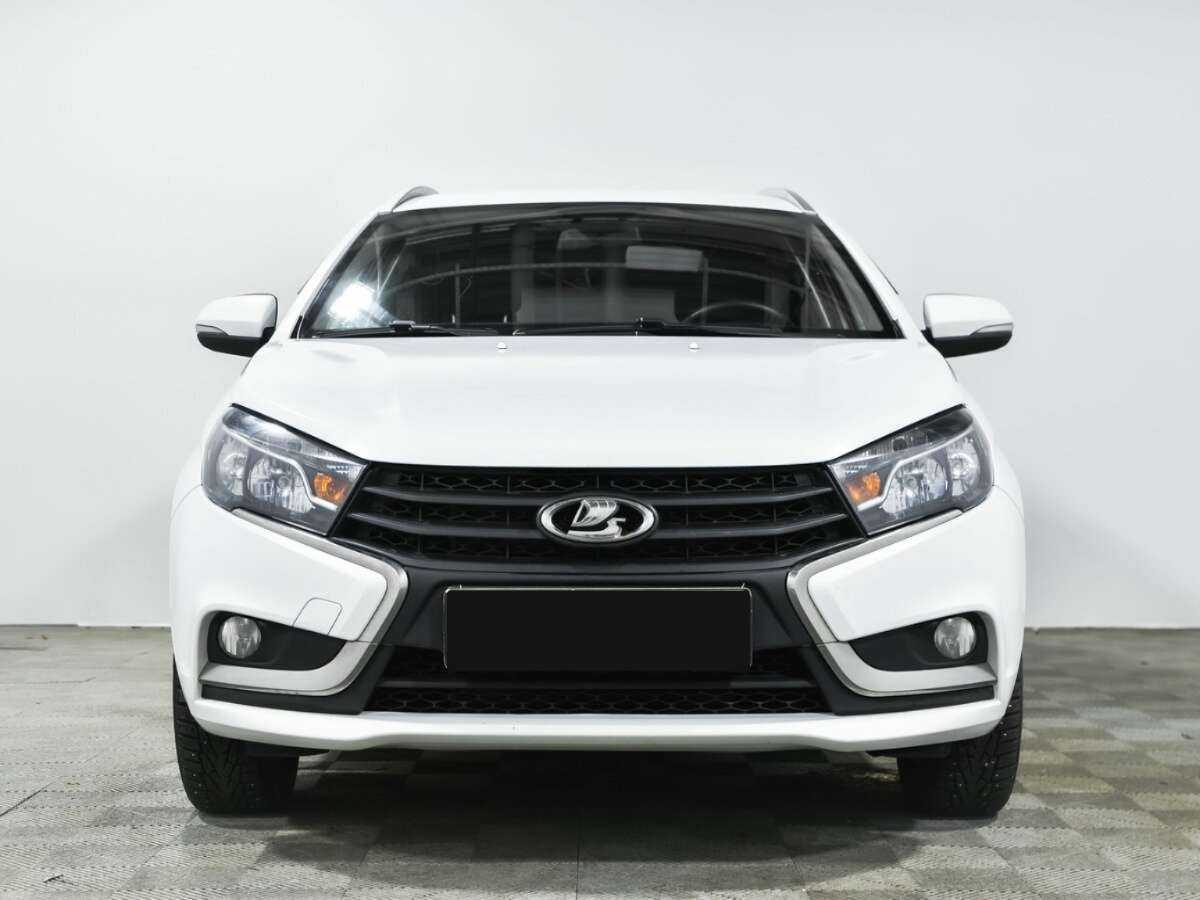 Lada (ВАЗ) Vesta с пробегом — 2020 год. Фото: #1