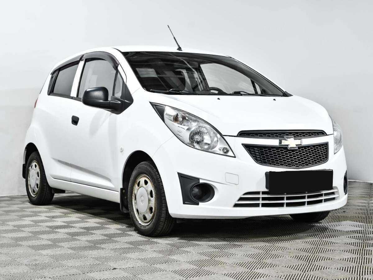 Chevrolet Spark с пробегом — 2013 год. Фото: #2