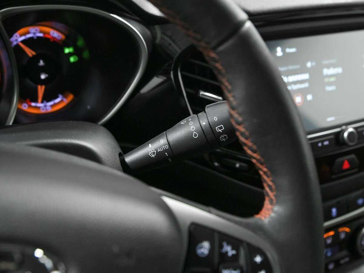 Lada (ВАЗ) Vesta с пробегом — 2021 год. Фото: #8