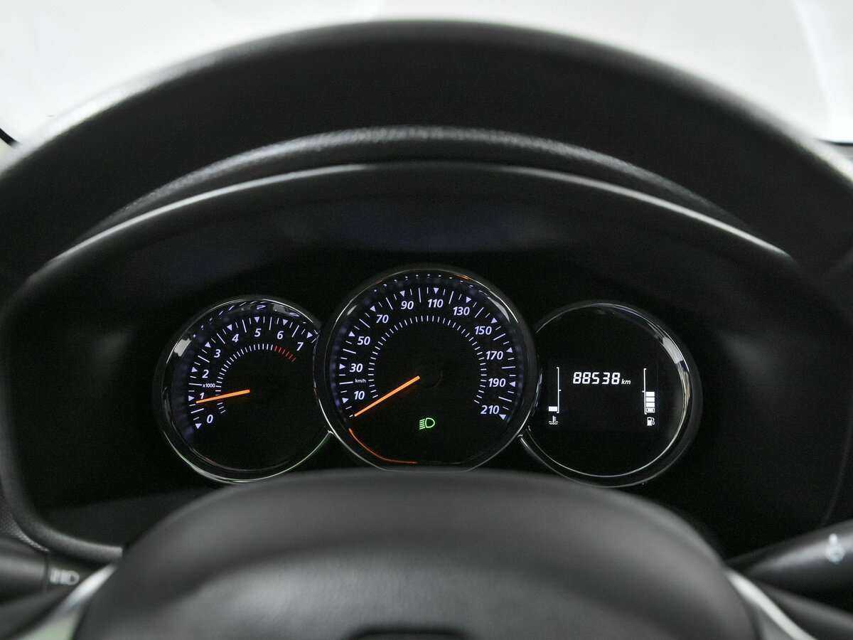 Renault Sandero с пробегом — 2020 год. Фото: #6