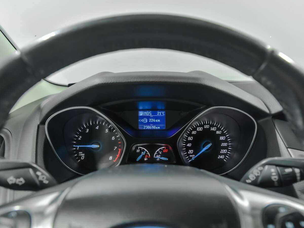 Ford Focus с пробегом — 2013 год. Фото: #7