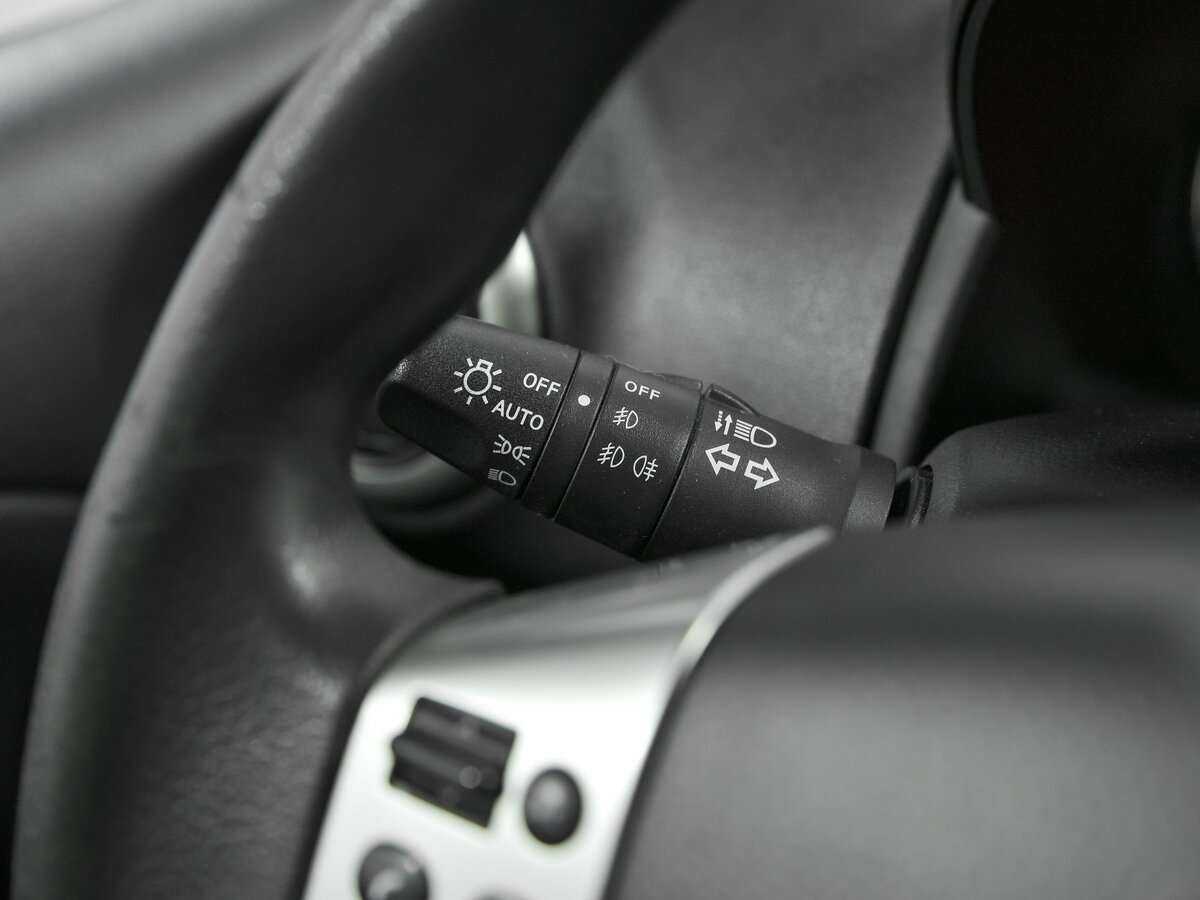 Nissan Note с пробегом — 2013 год. Фото: #8