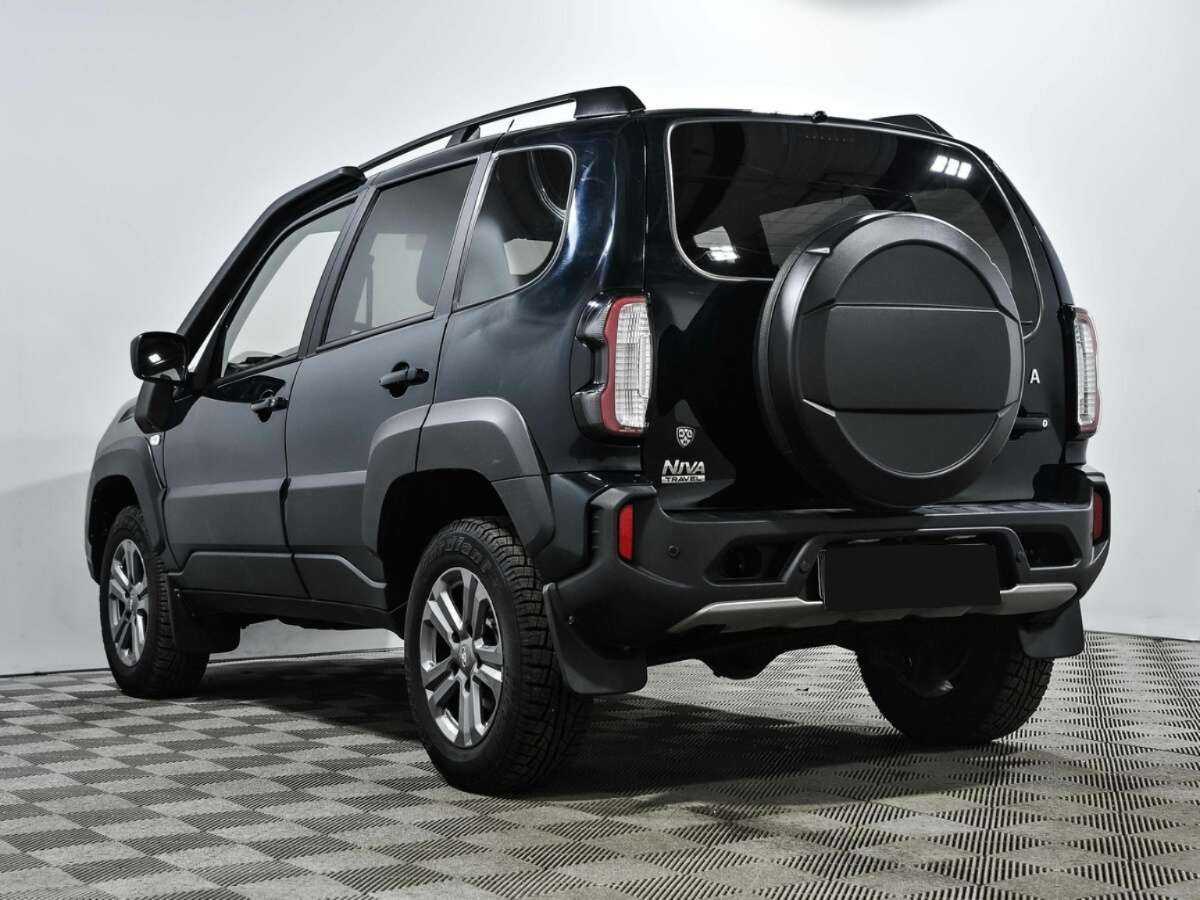 Lada (ВАЗ) Niva с пробегом — 2023 год. Фото: #5